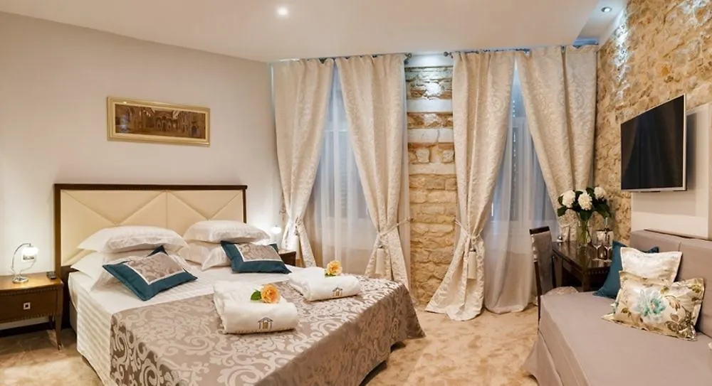 Heritage Hotel Antique Split 4*,